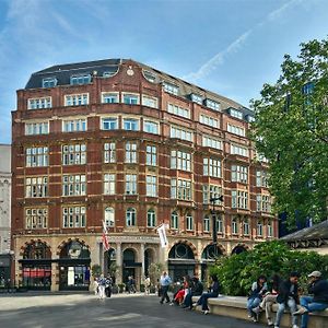 Radisson Blu Hotel, London Leicester Square